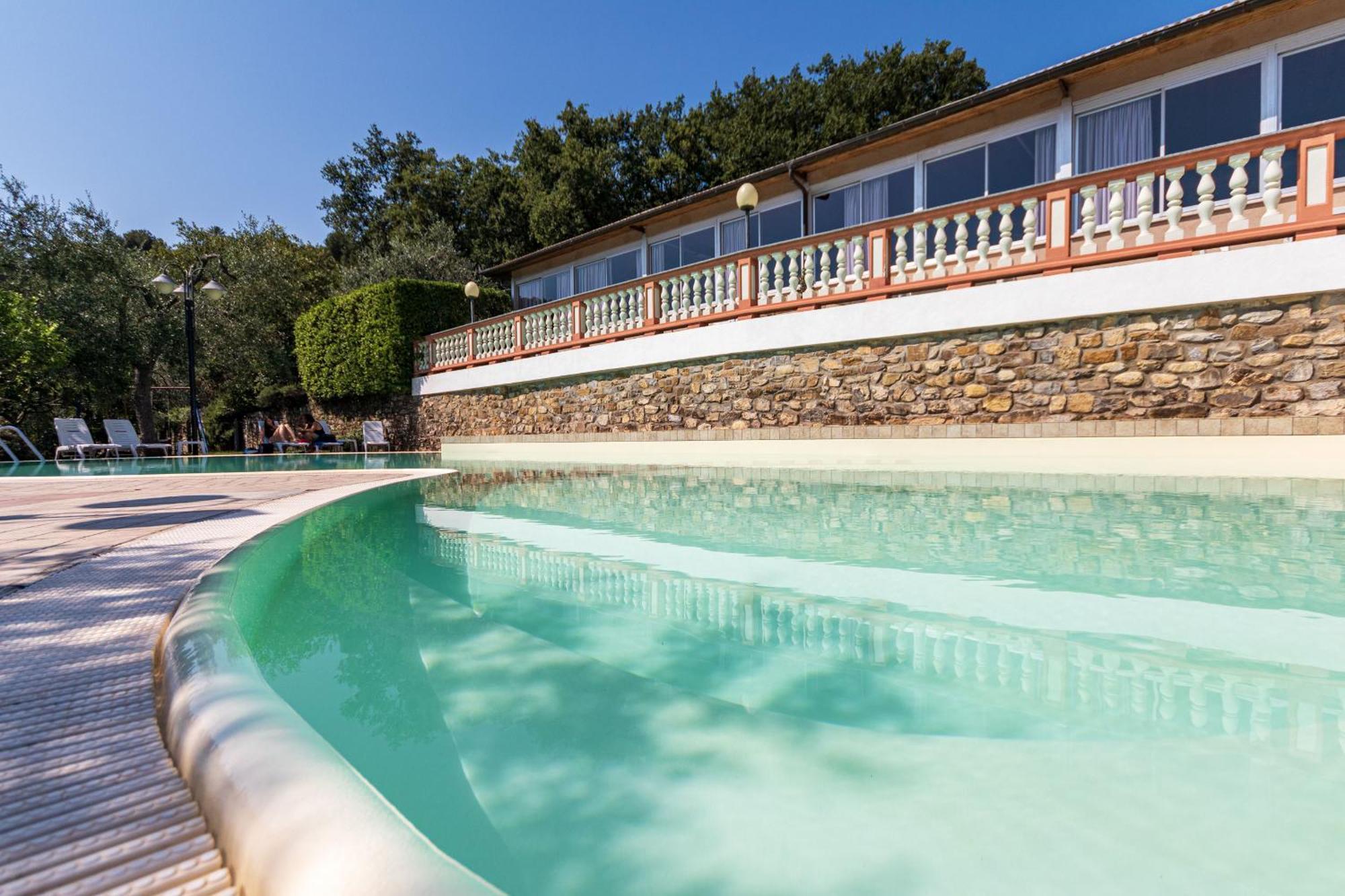 Albergo Ristorante San Matteo San Bartolomeo Al Mare Exterior foto